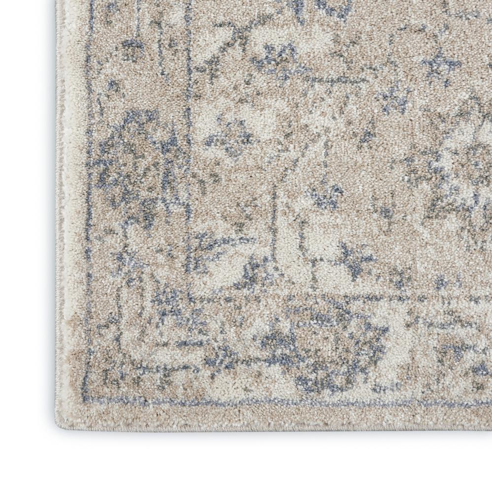Vintage Rectangle Area Rug, 2' x 4'. Picture 5