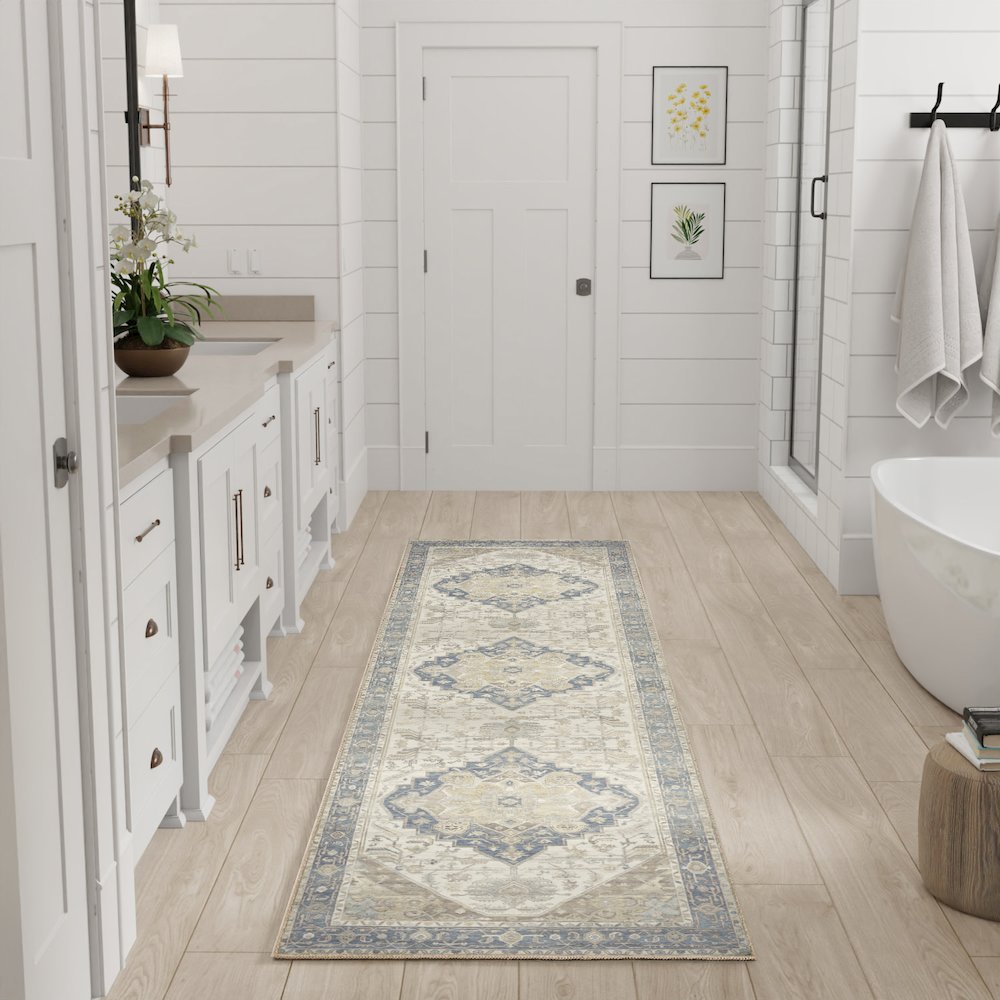 Nourison Home Vintage Washables Area Rug. Picture 4