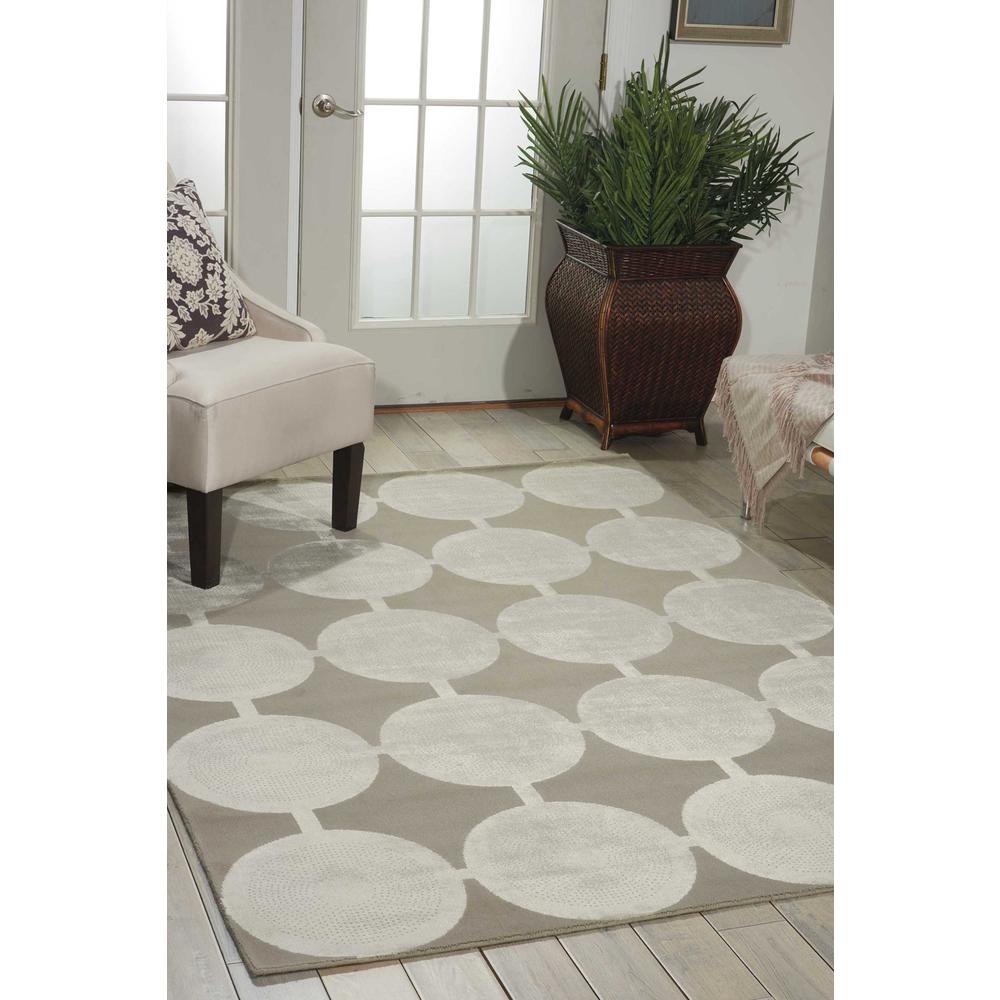 Luminance Area Rug, Feather, 3'5" x 5'5". Picture 2