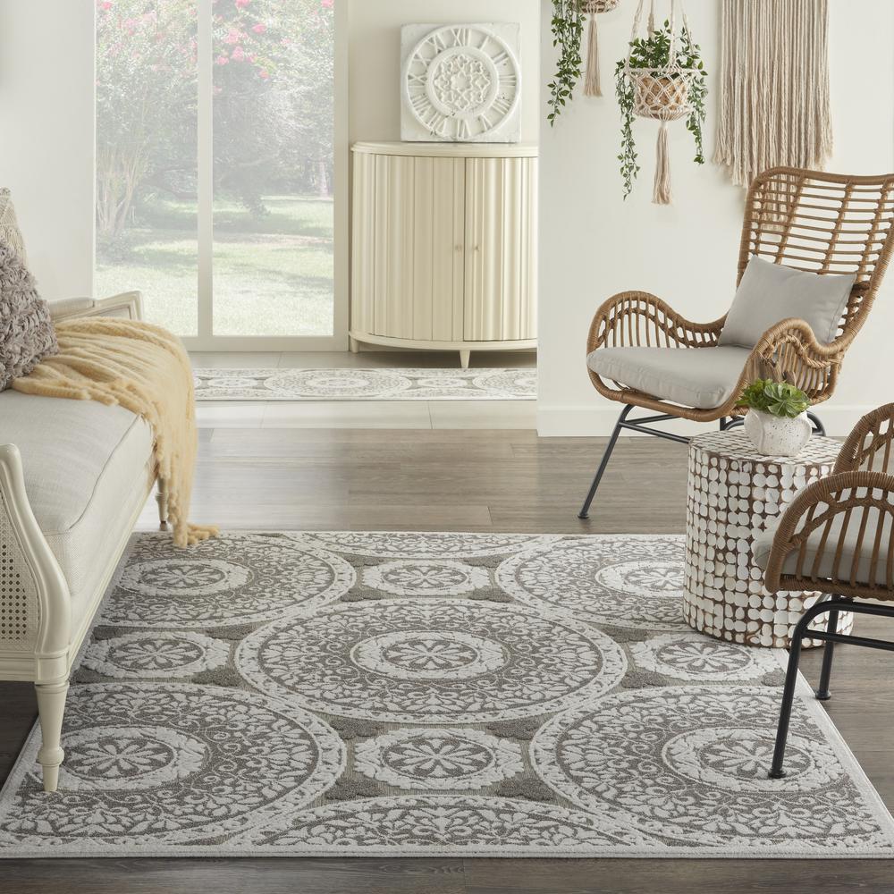 CLA03 Calobra Taupe Area Rug- 4' x 6'. Picture 2