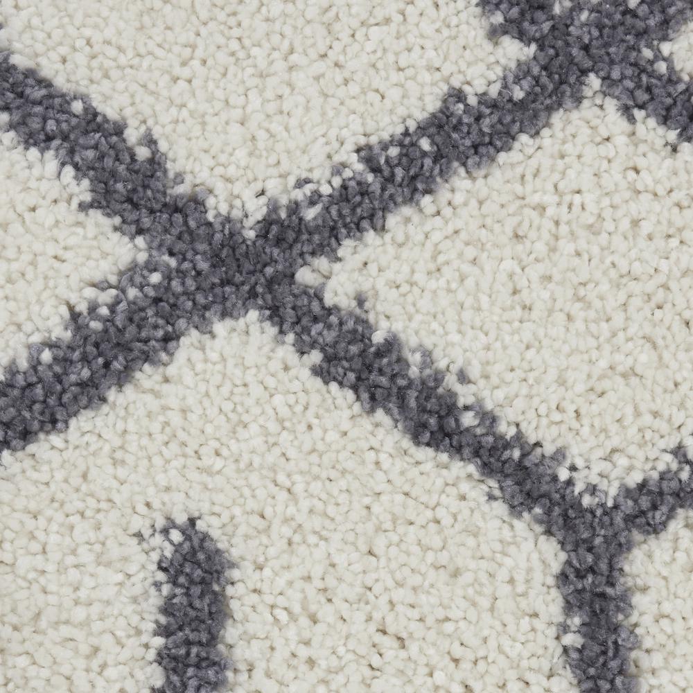 Moroccan Shag Area Rug, White, 5'3" x 7'11". Picture 6
