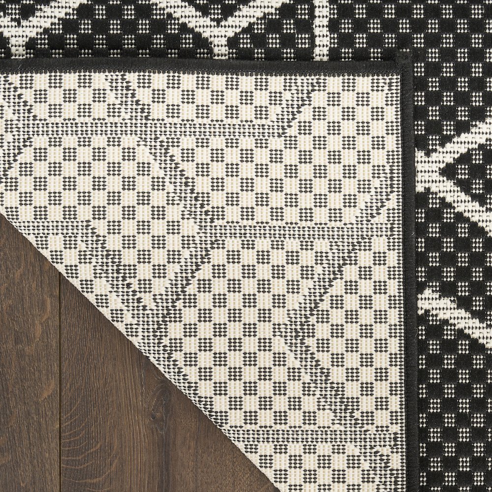 Nourison Home Horizon Indoor/Outdoor Area Rug. Picture 3
