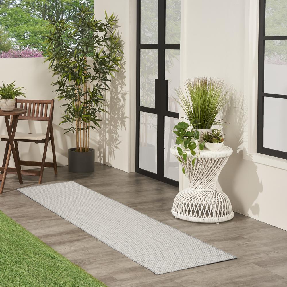 Modern Runner Area Rug, 8' Runner. Picture 9