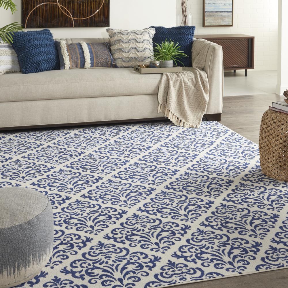 Transitional Rectangle Area Rug, 7' x 10'. Picture 2