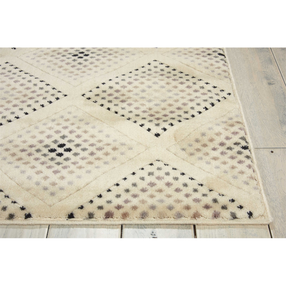 Utopia Champagne Area Rug. Picture 3
