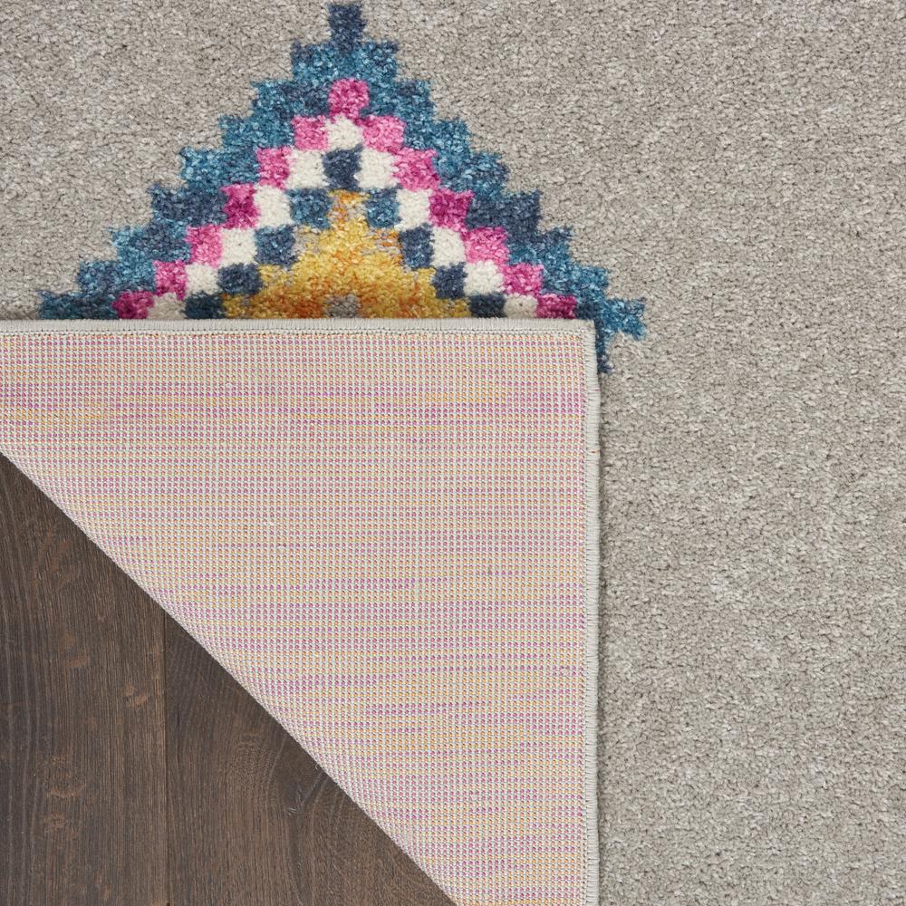 Rectangle Bohemian Machine Made Area Rug. Picture 3