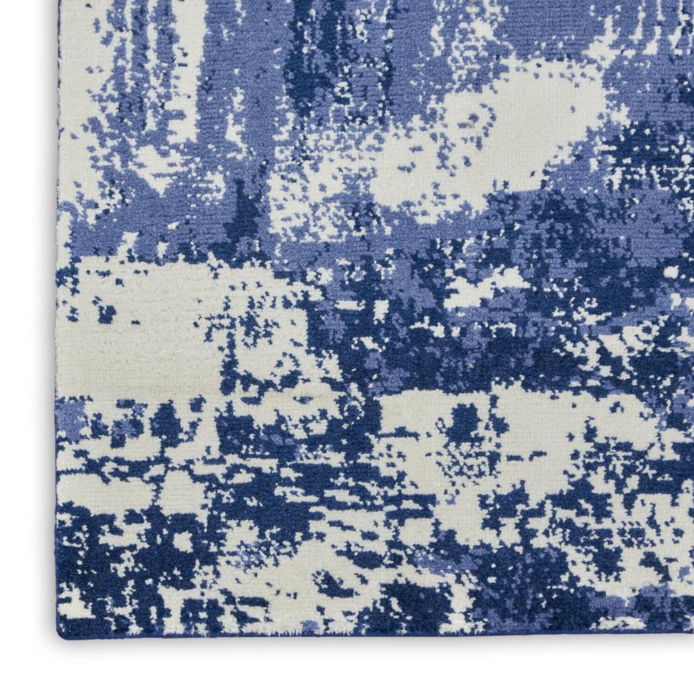 Modern Rectangle Area Rug, 2' x 3'. Picture 5