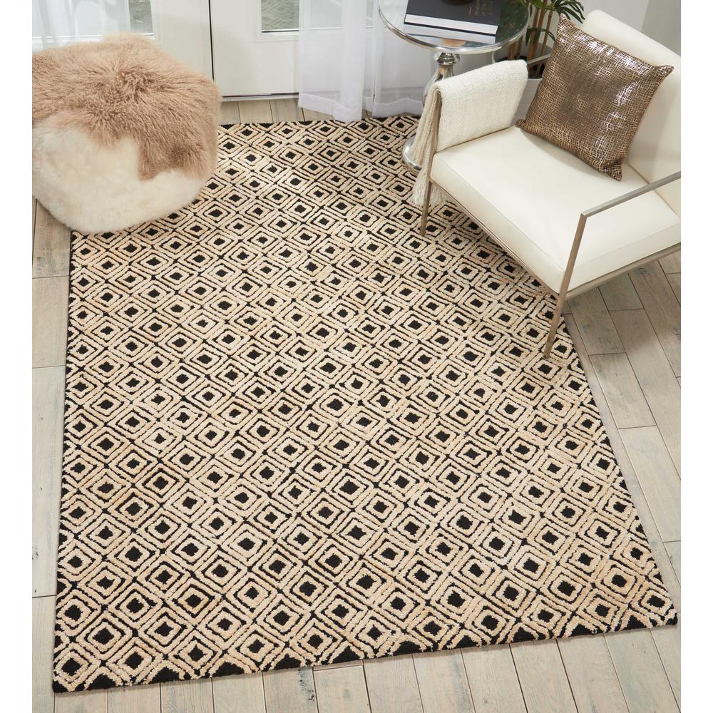 Modern Deco Area Rug, Black/Beige, 5'3" x 7'4". Picture 4