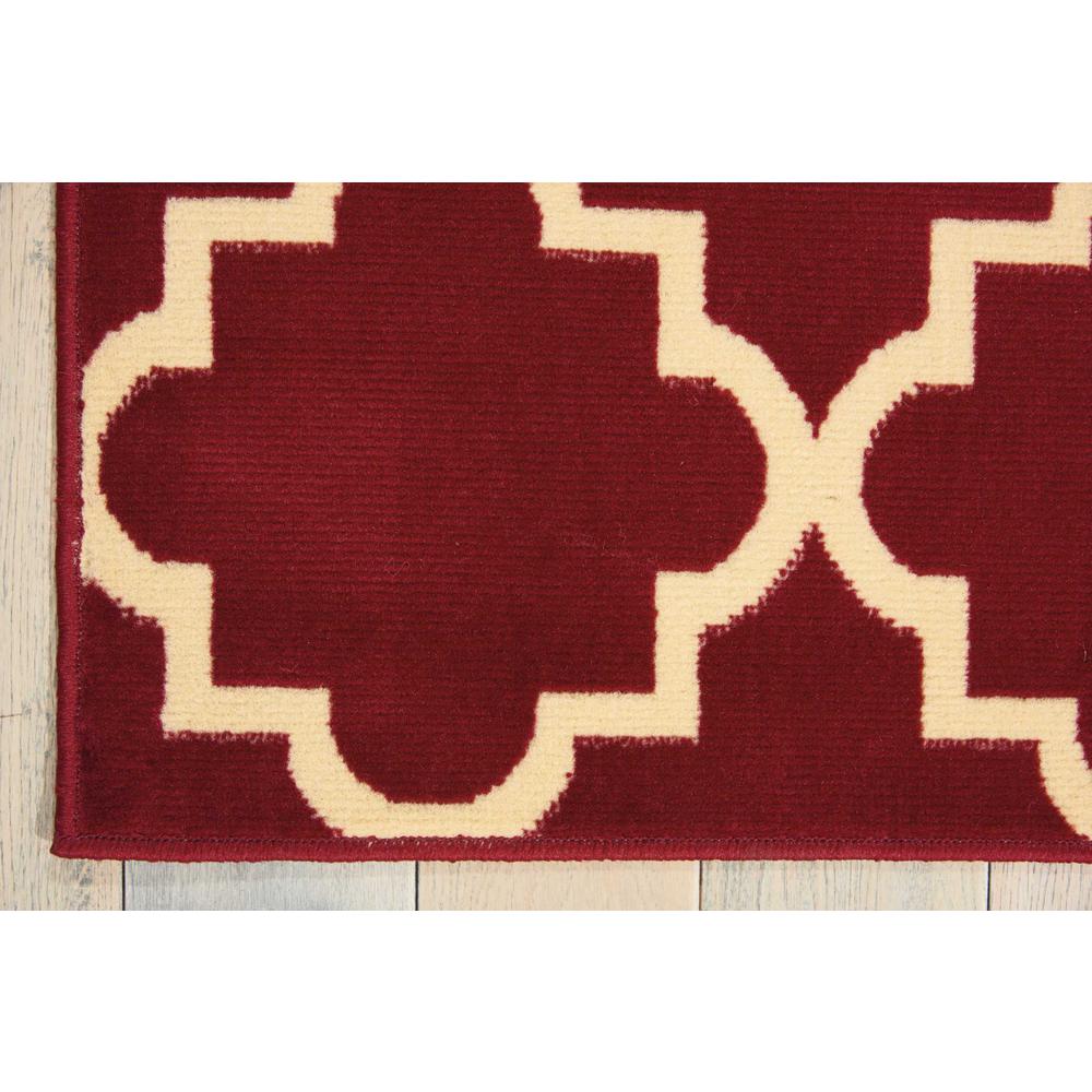 Grafix Area Rug, Red, 5'3" x 7'3". Picture 3