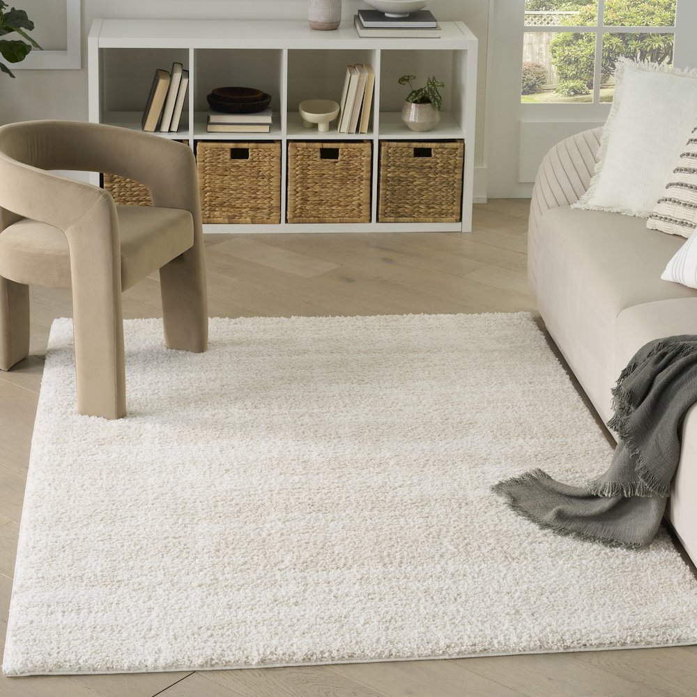Nourison Home Modern Shag Area Rug. Picture 2
