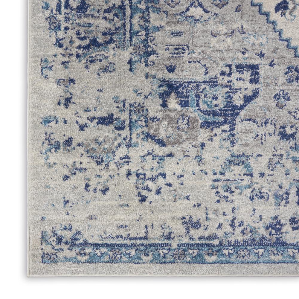Vintage Rectangle Area Rug, 2' x 4'. Picture 5