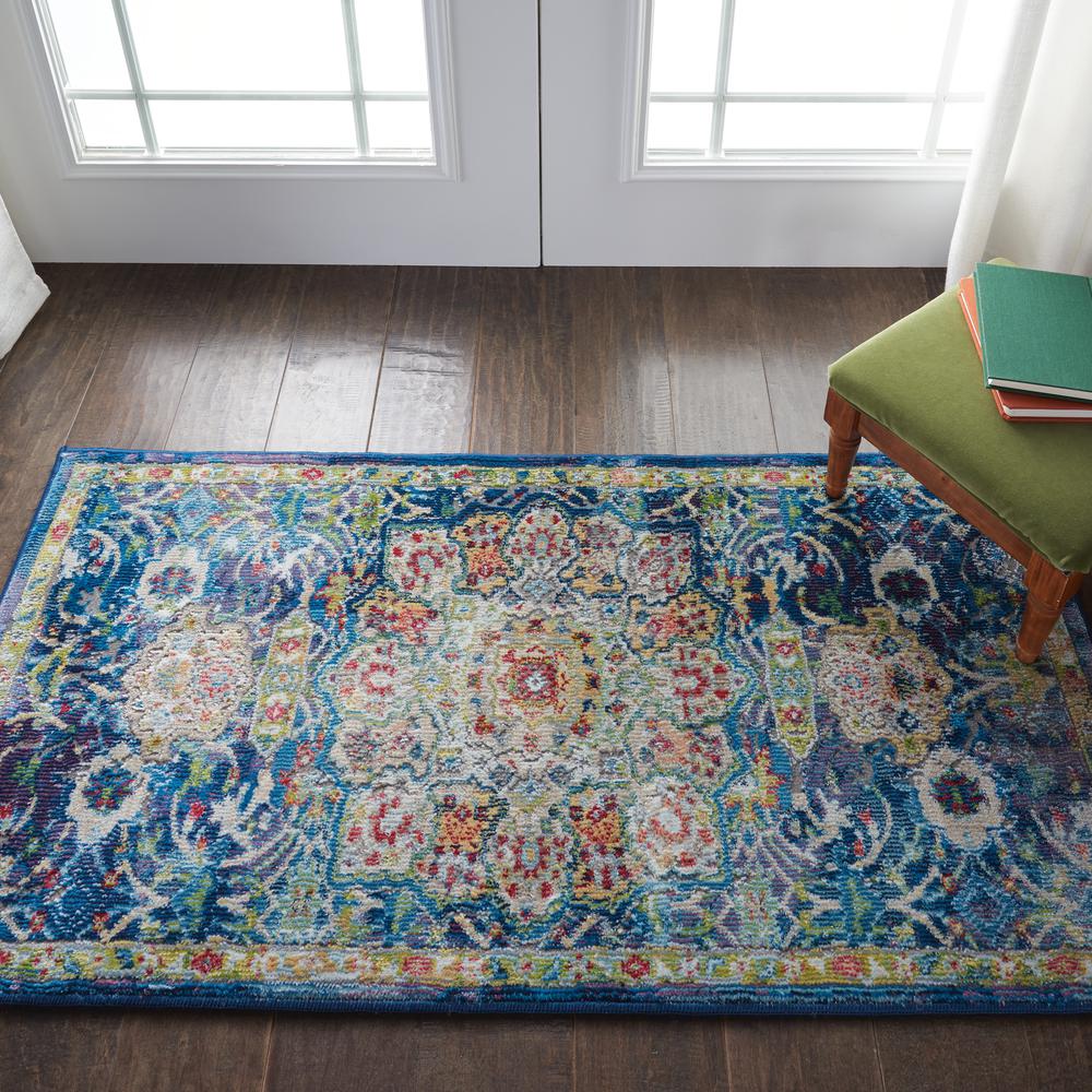 Vintage Rectangle Area Rug, 2' x 4'. Picture 2