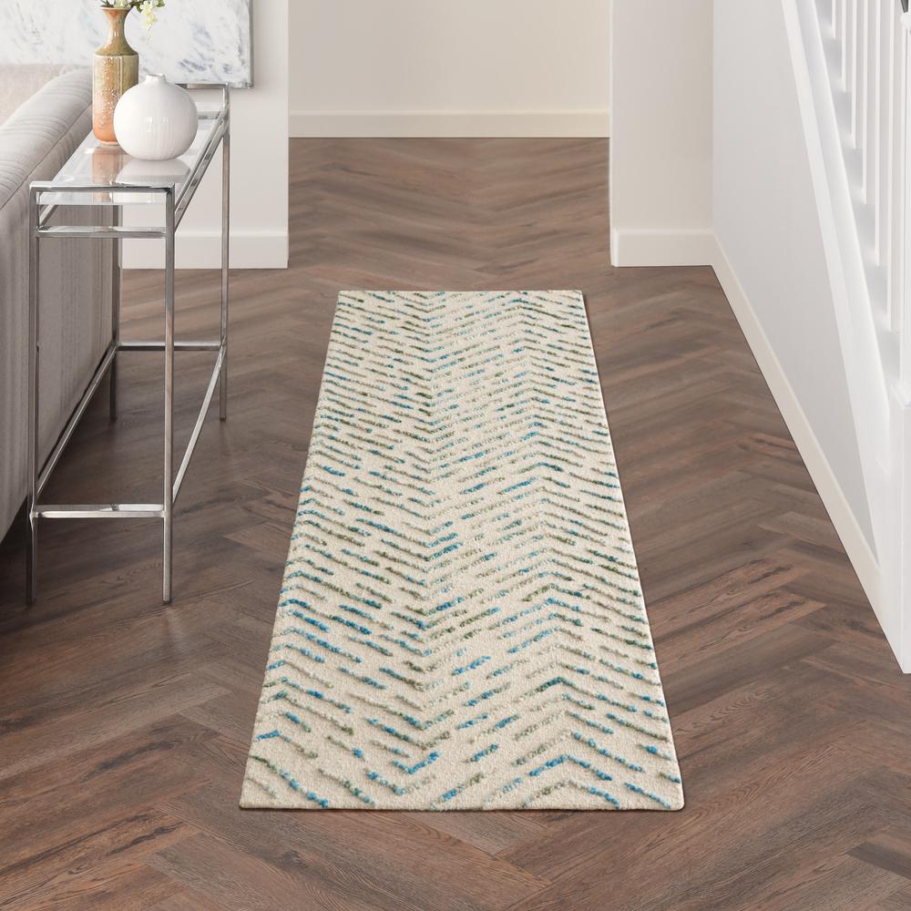Modern Runner Area Rug, 8' Runner. Picture 2