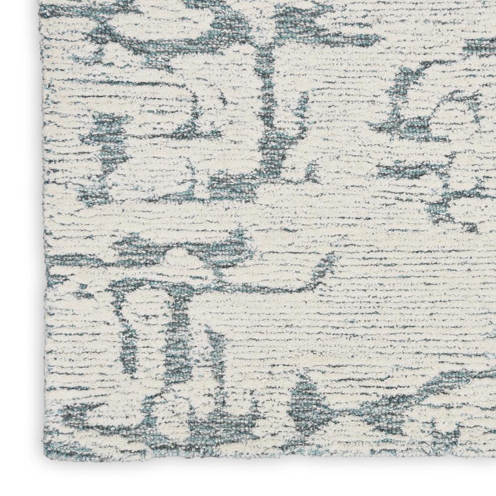 Modern Rectangle Area Rug, 5' x 7'. Picture 4