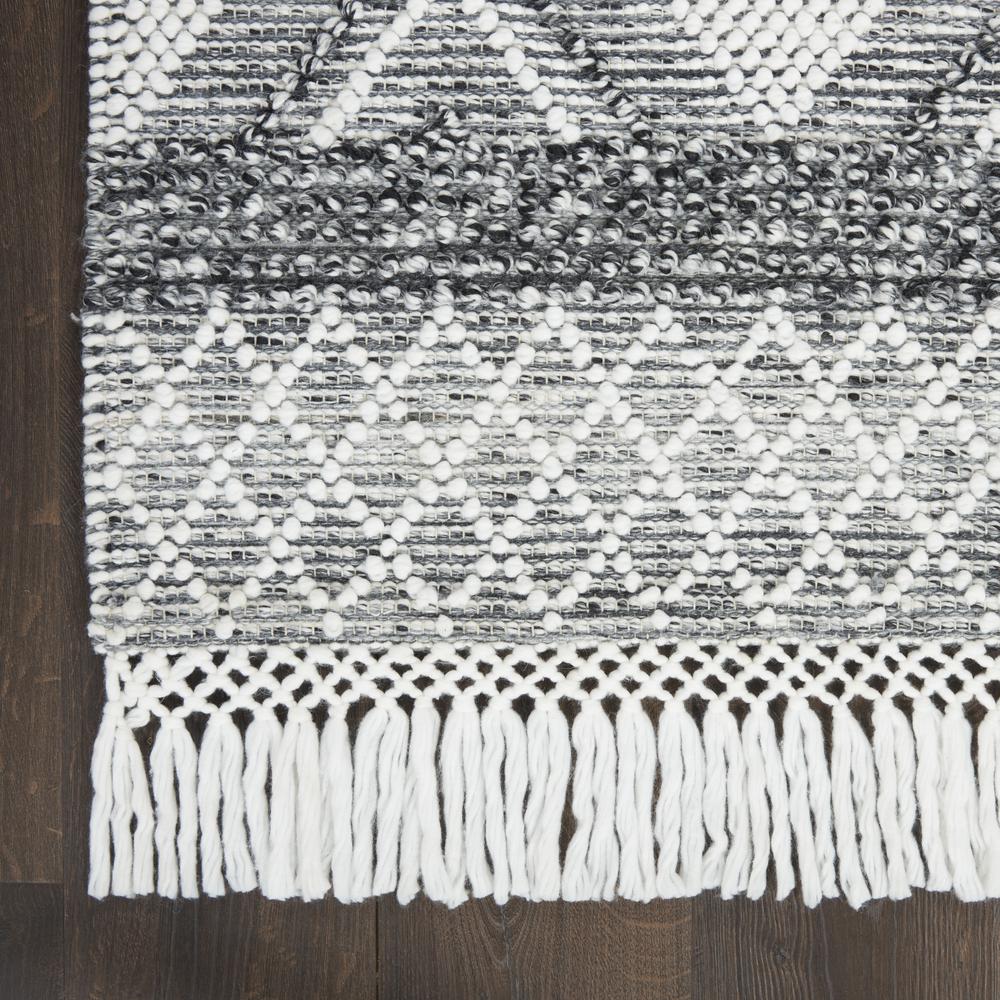 Bohemian Runner Area Rug, 8' Runner. Picture 4