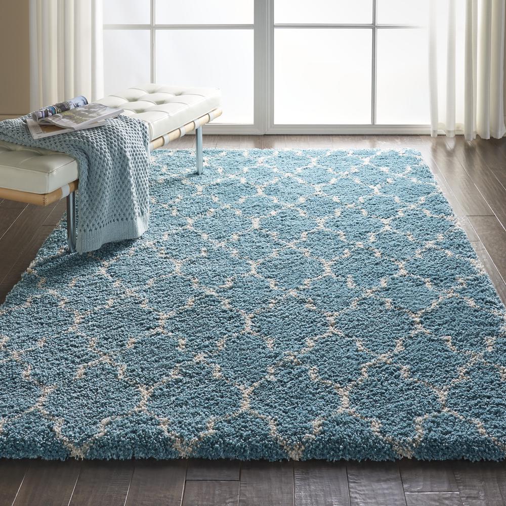 Amore Area Rug, Aqua, 3'11" x 5'11". Picture 2