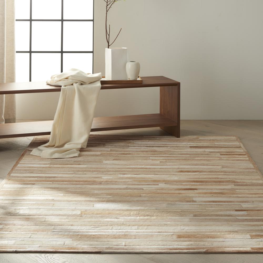 Modern Rectangle Area Rug, 4' x 6'. Picture 3