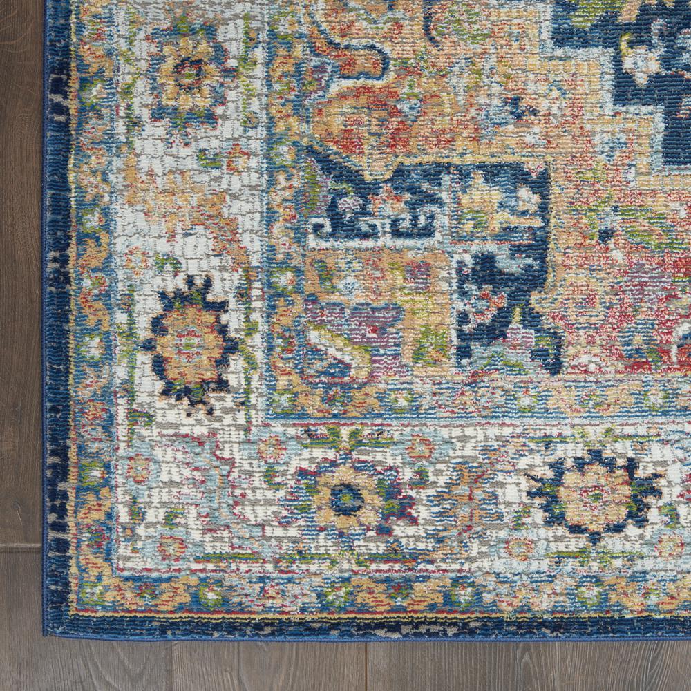 Vintage Rectangle Area Rug, 4' x 6'. Picture 4