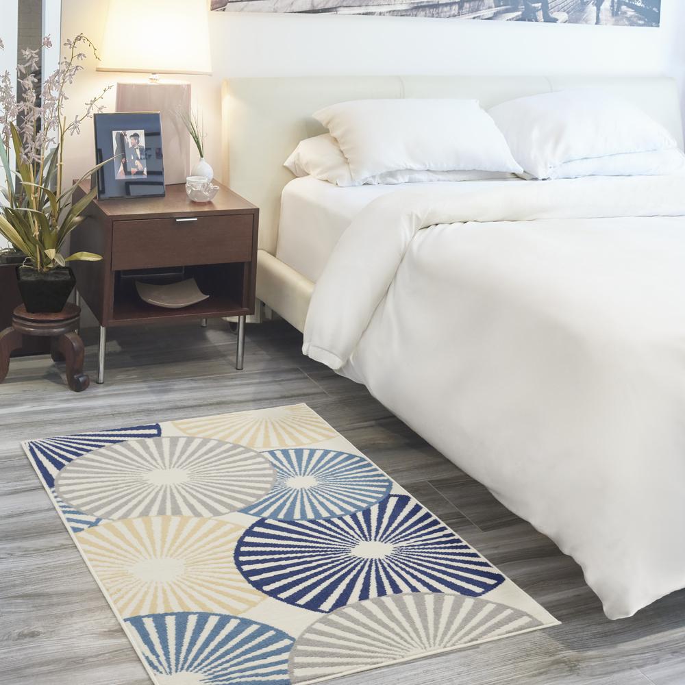 Contemporary Rectangle Area Rug, 3' x 5'. Picture 3