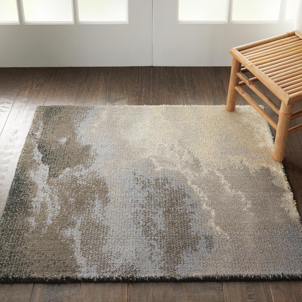 Modern Rectangle Area Rug, 2' x 3'. Picture 2