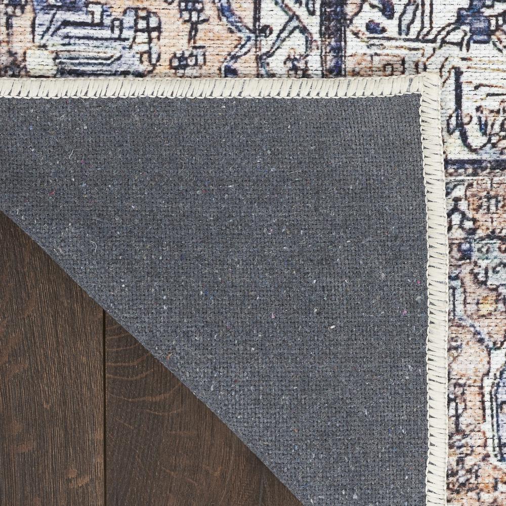 Vintage Rectangle Area Rug, 5' x 7'. Picture 3