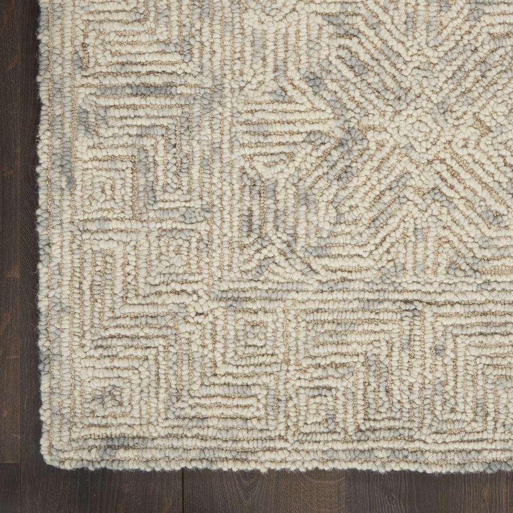 Modern Rectangle Area Rug, 5' x 7'. Picture 4