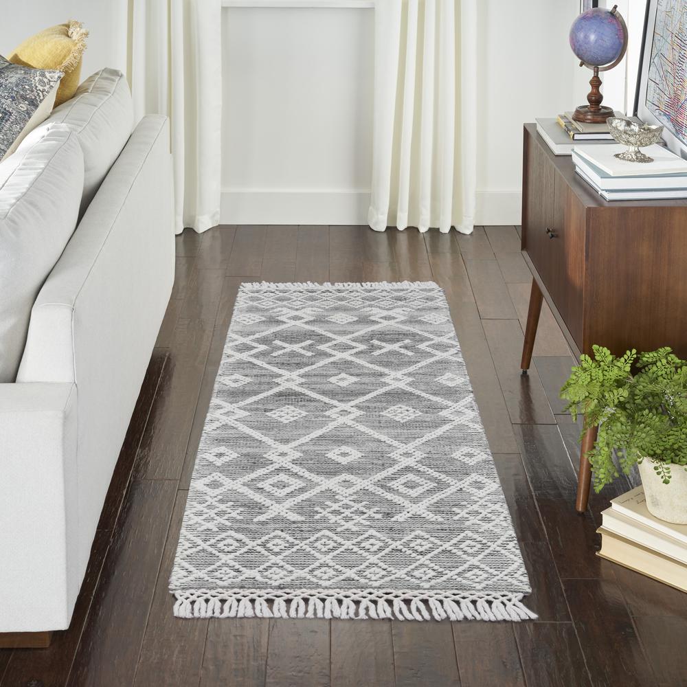 Bohemian Runner Area Rug, 8' Runner. Picture 3