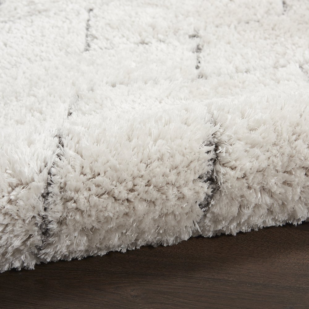 Nourison Home Luxurious Shag Area Rug. Picture 7
