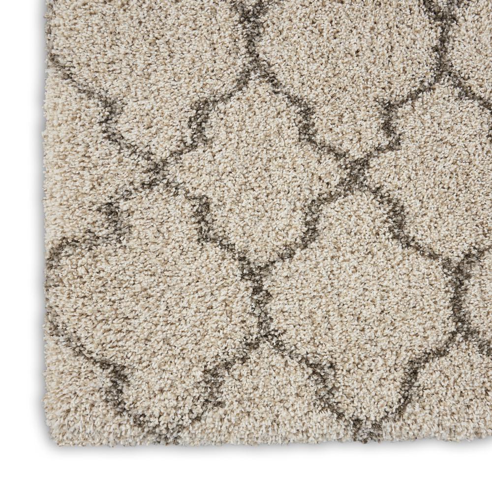 Amore Area Rug, Cream, 3'11" x 5'11". Picture 5