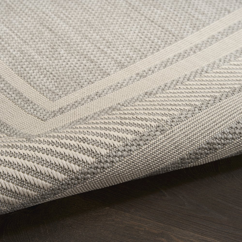 Nourison Home Horizon Indoor/Outdoor Area Rug. Picture 3