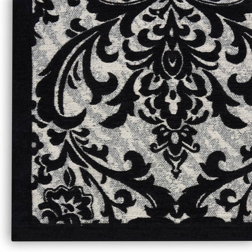 Vintage Rectangle Area Rug, 5' x 7'. Picture 5