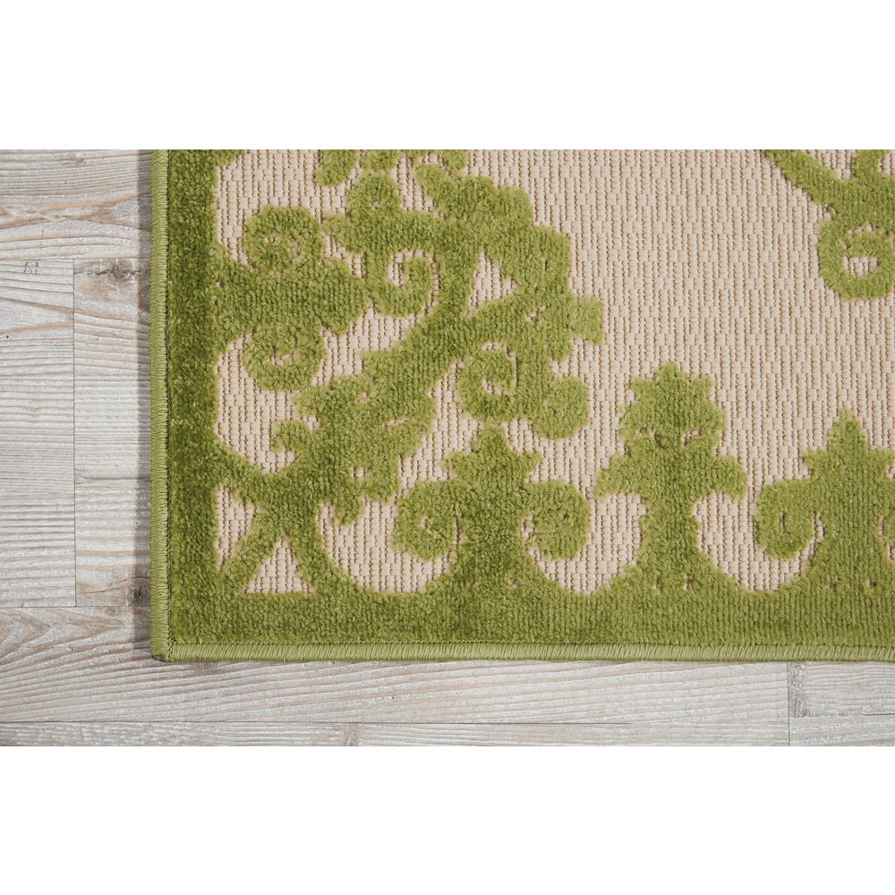 Aloha Area Rug, Green, 2'8" x 4'. Picture 3