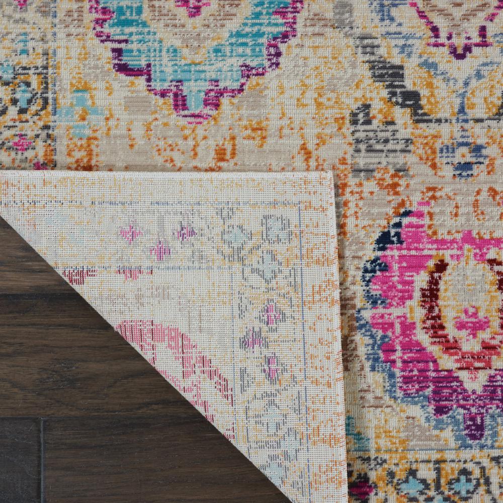 Vintage Rectangle Area Rug, 4' x 6'. Picture 3