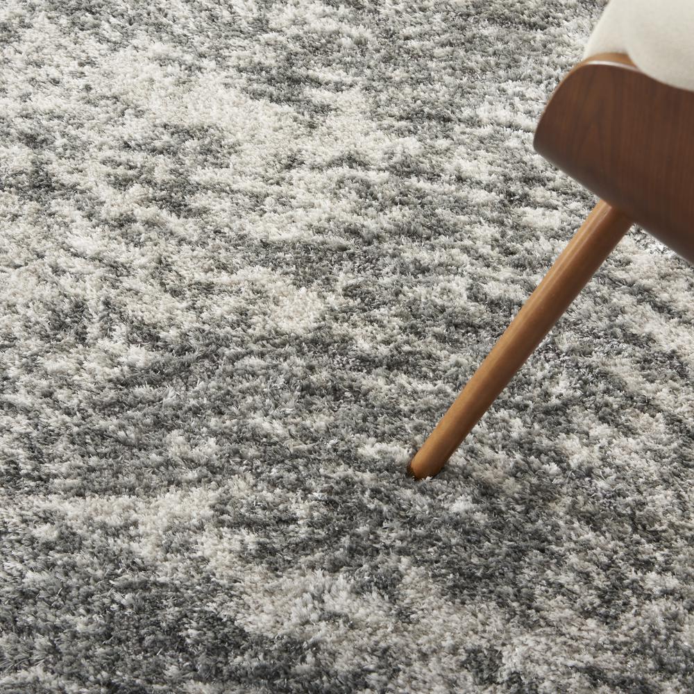 Shag Rectangle Area Rug, 7' x 9'. Picture 9