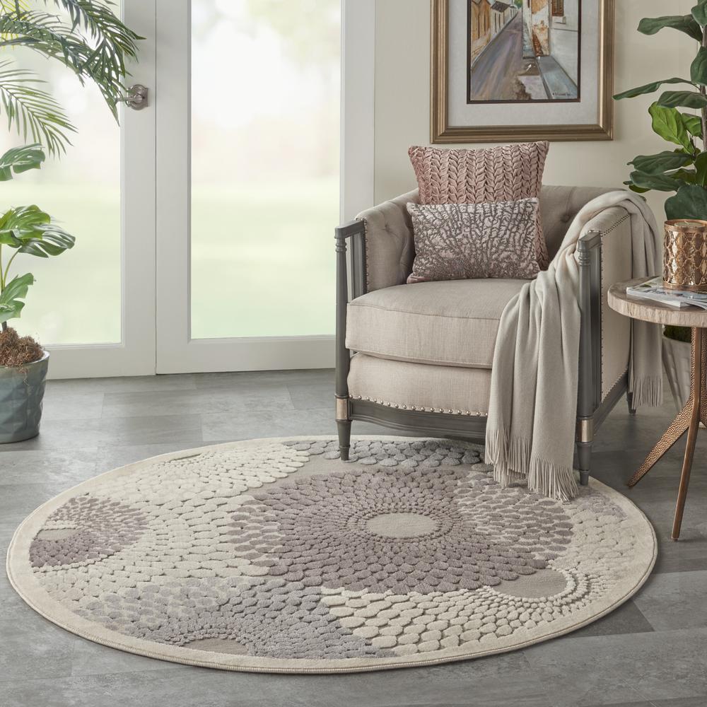 Graphic Illusions Area Rug, Grey, 4' x ROUND. Picture 8
