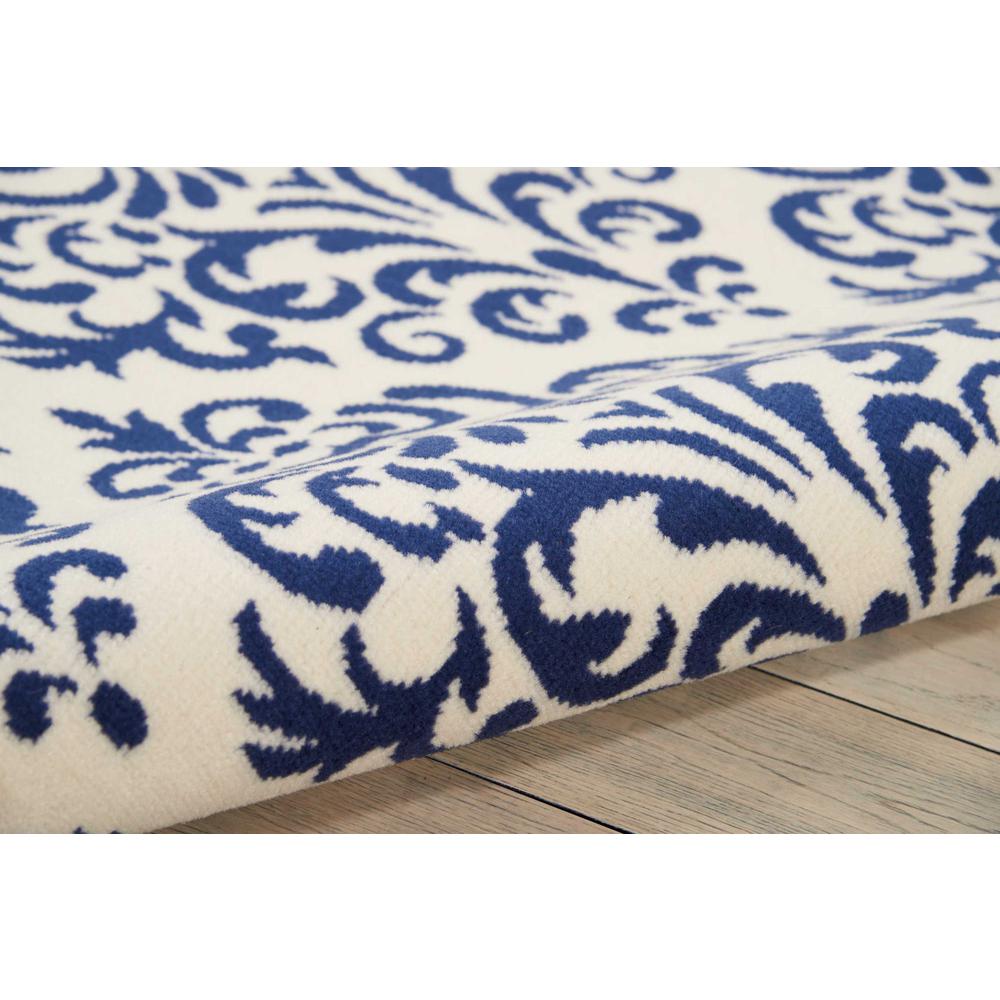 Transitional Rectangle Area Rug, 5' x 7'. Picture 4