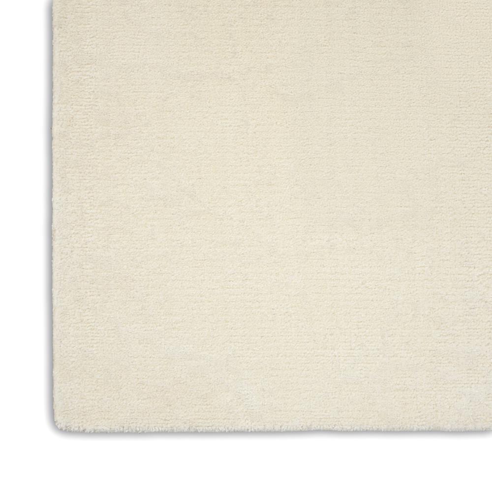 Modern Rectangle Area Rug, 2' x 3'. Picture 5