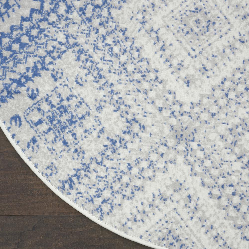 Bohemian Round Area Rug, 5' x Round. Picture 5