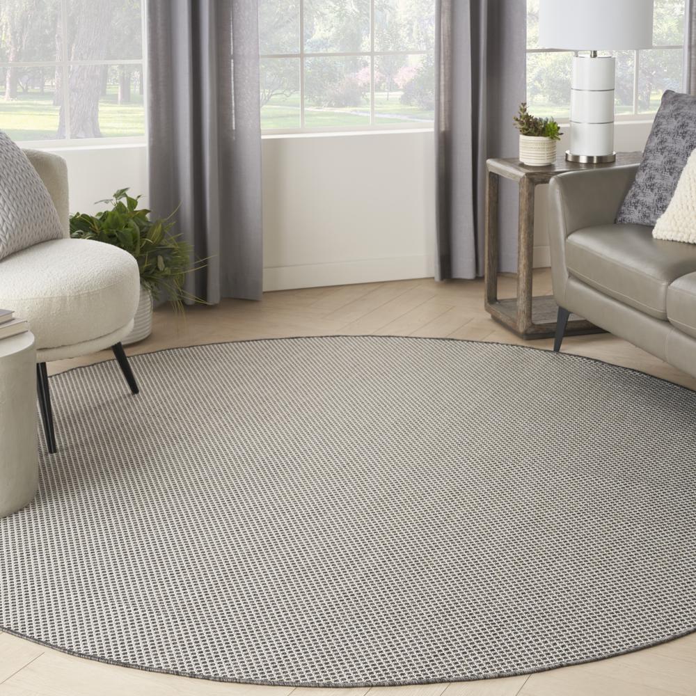 Modern Round Area Rug, 6' x Round. Picture 3