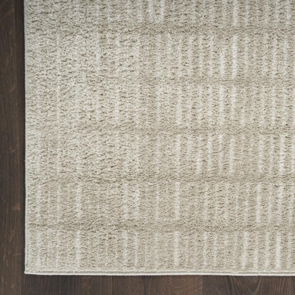 Scandinavian Rectangle Area Rug, 5' x 7'. Picture 4