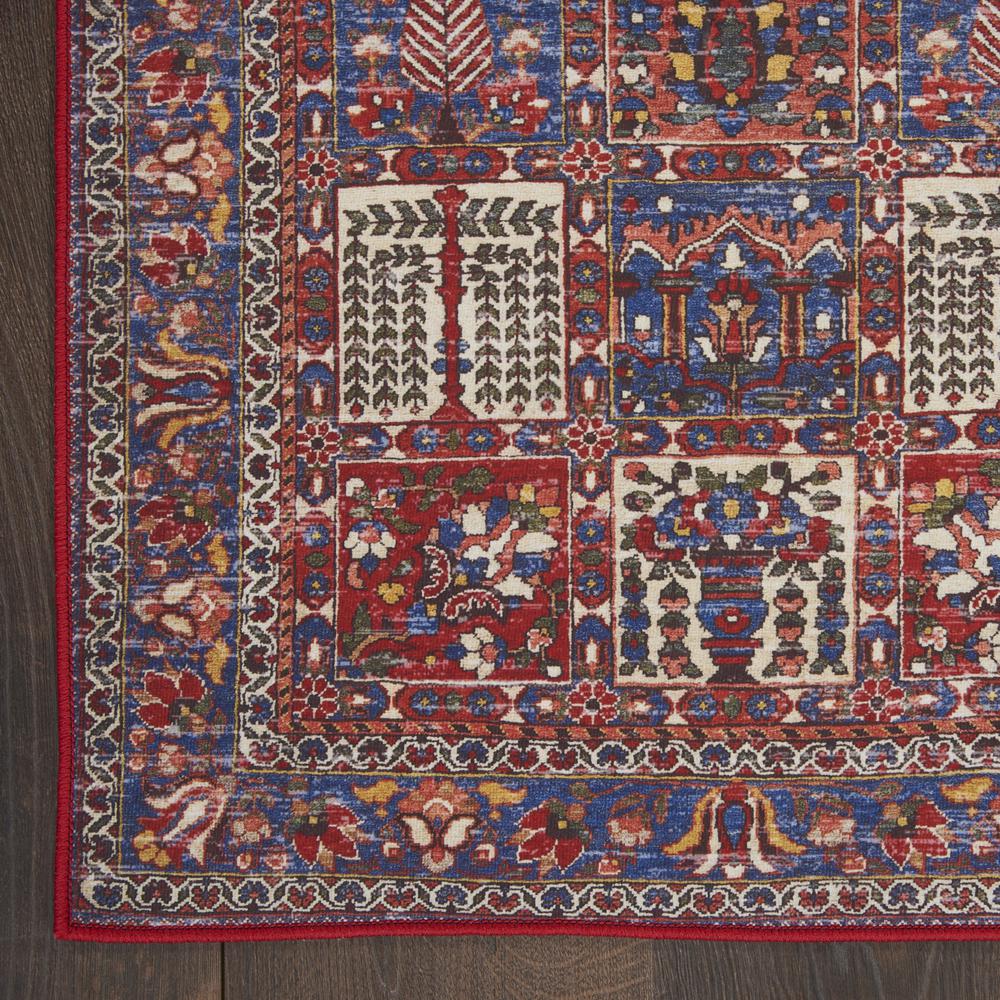Vintage Runner Area Rug, 5' Runner. Picture 5
