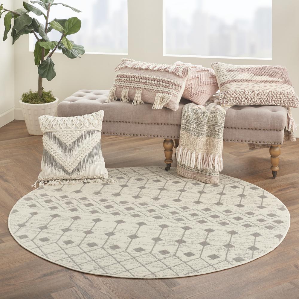 Nourison Home Grafix Area Rug. Picture 9