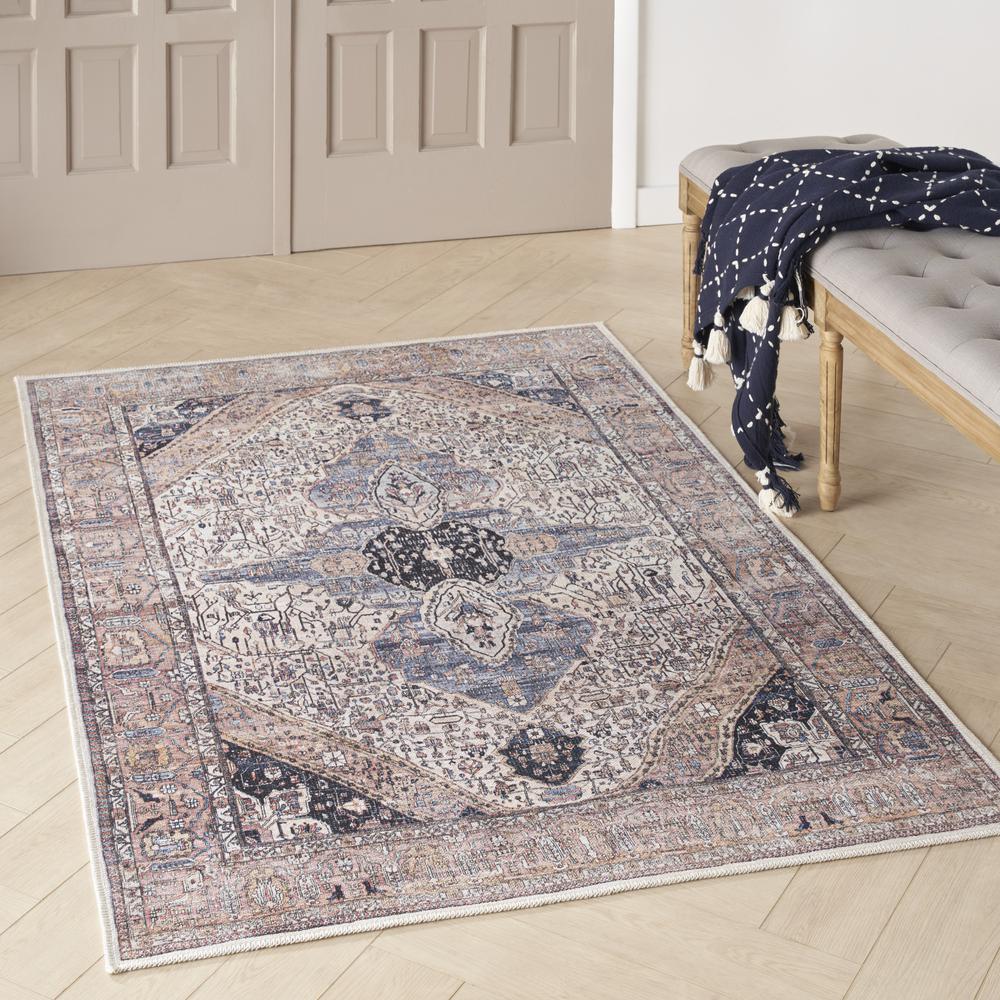 Vintage Rectangle Area Rug, 4' x 6'. Picture 3