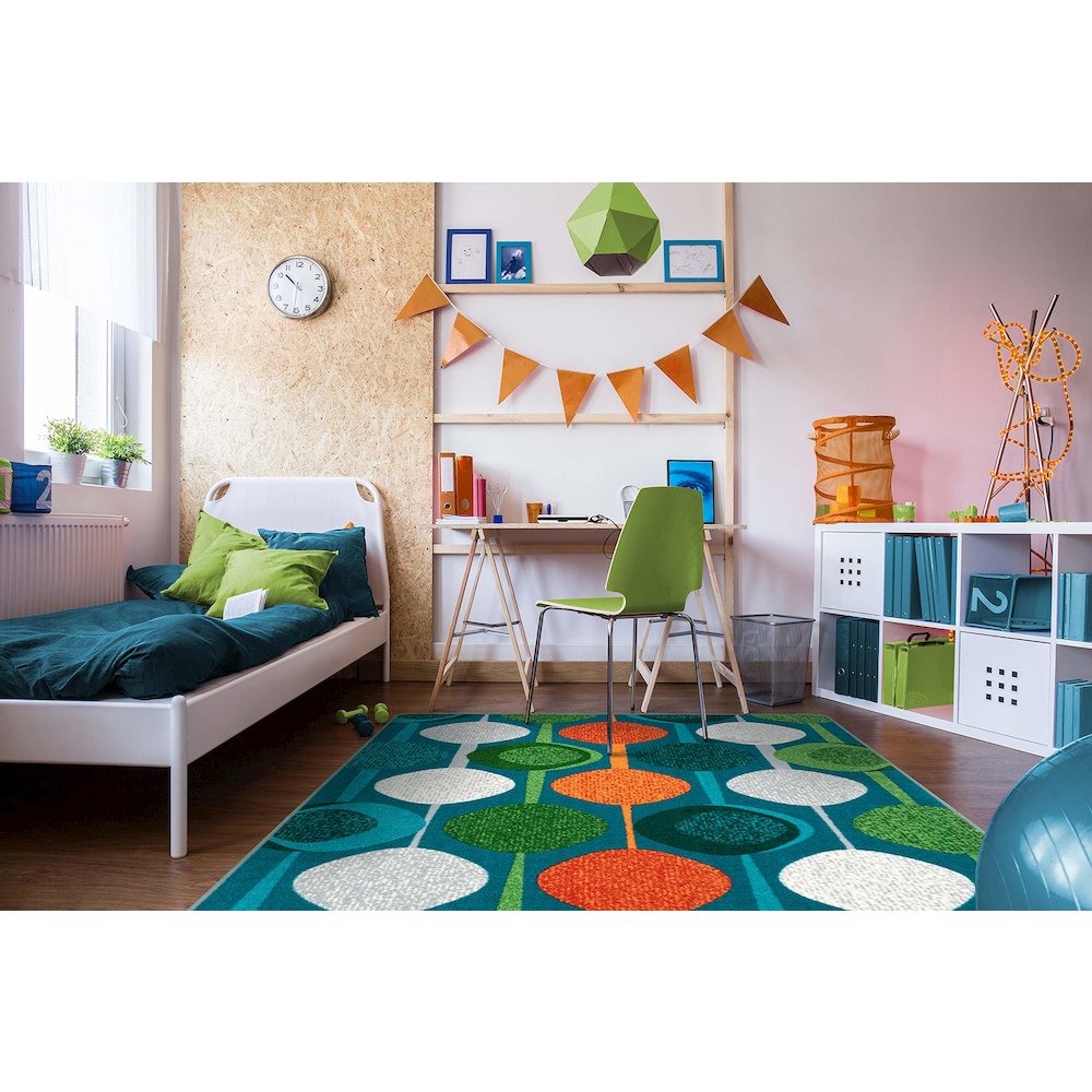 Kid Essentials String Along 7'8" x 10'9" Area Rug in Color Citrus. Picture 4