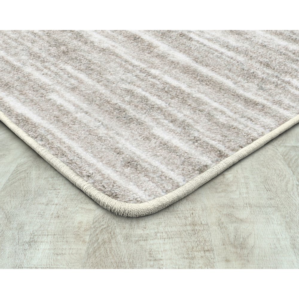 Impressions Balanced 5'4" x 7'8" Area Rug in Color Dove. Picture 2