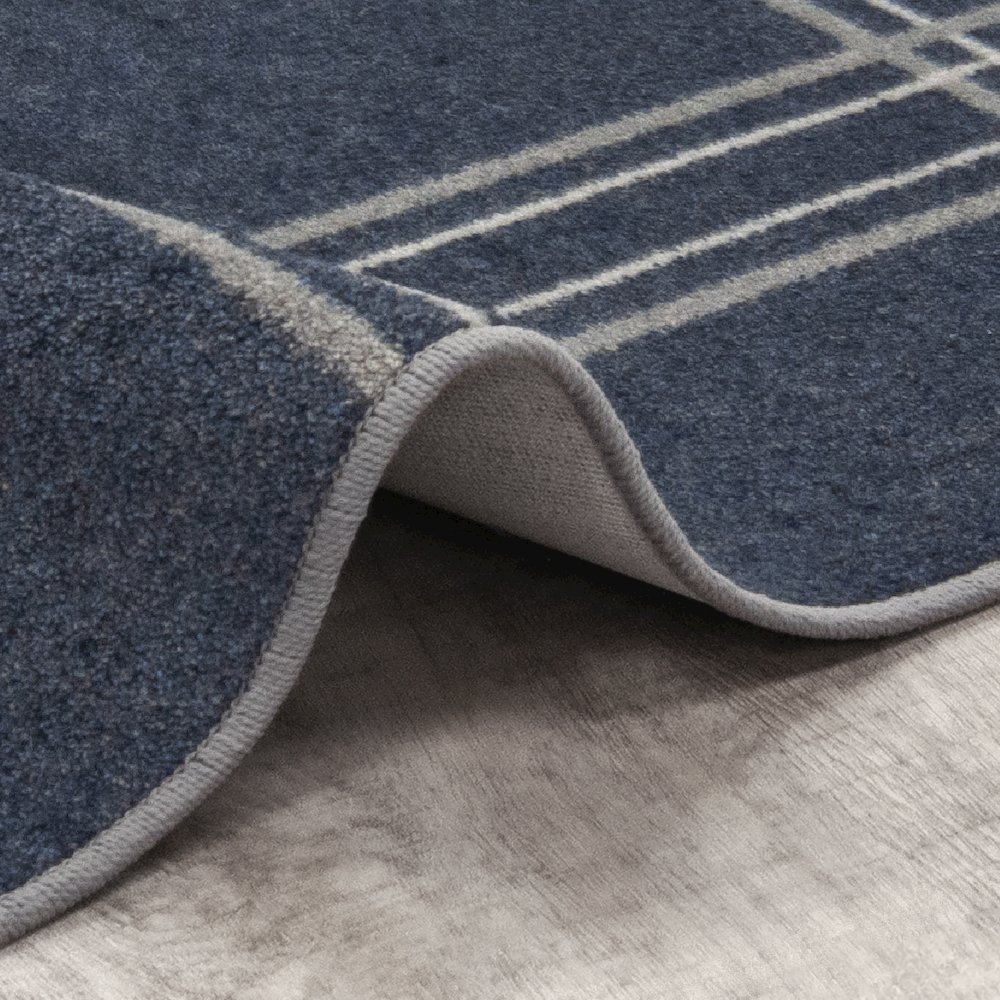 Impressions Broadfield 5'4" x 7'8" Area Rug in Color Smoke. Picture 2