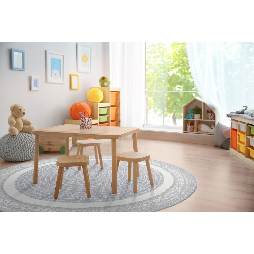 Cozy Corner 5'4" Round Area Rug in Color Mist. Picture 3