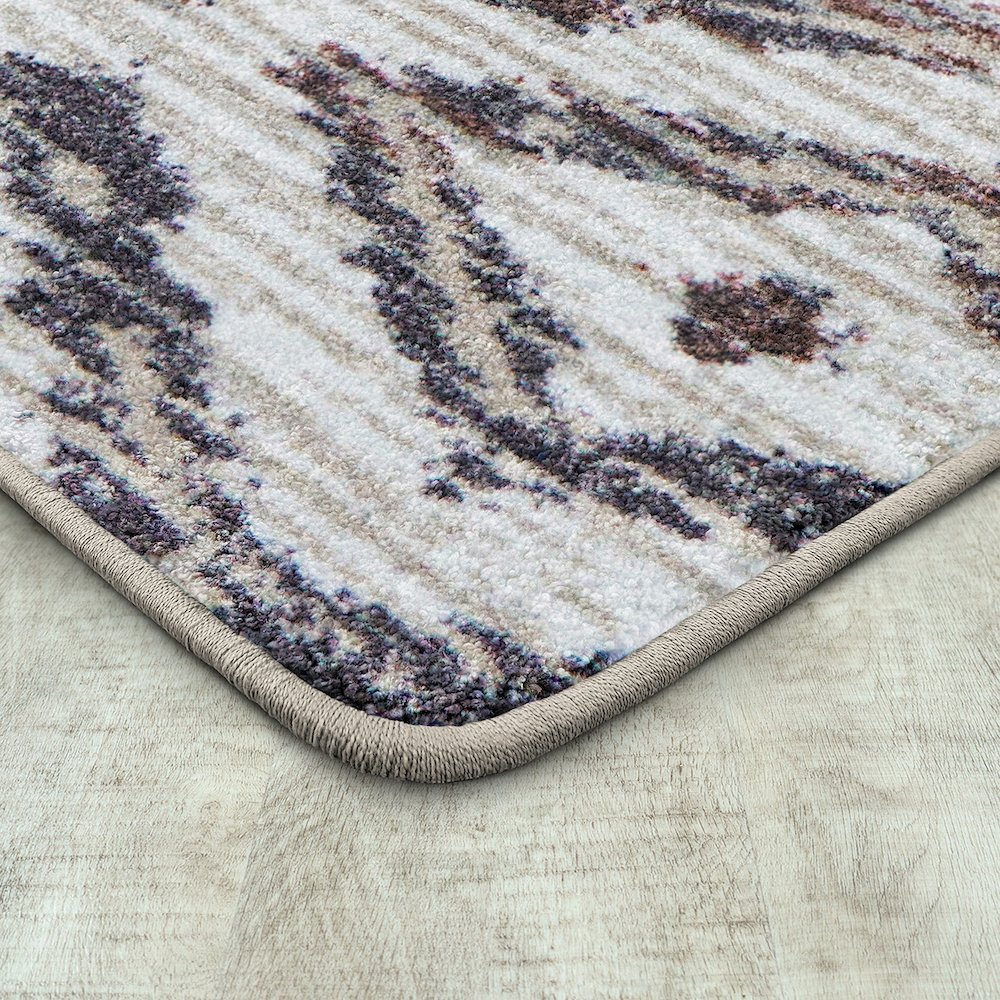 Diamond Oasis 5'4" x 7'8" Area Rug in Color Sunset. Picture 2