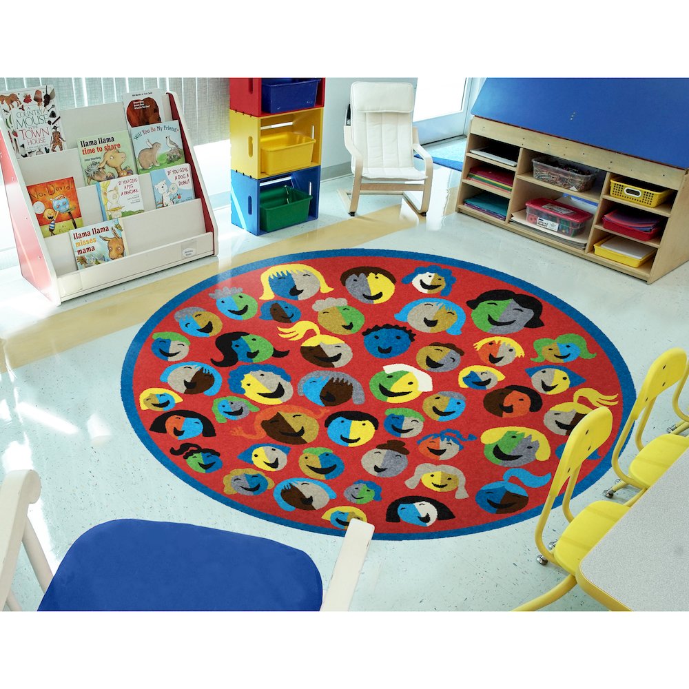 Kid Essentials Joyful Faces 7'7" Round Area Rug in Color Red. Picture 3