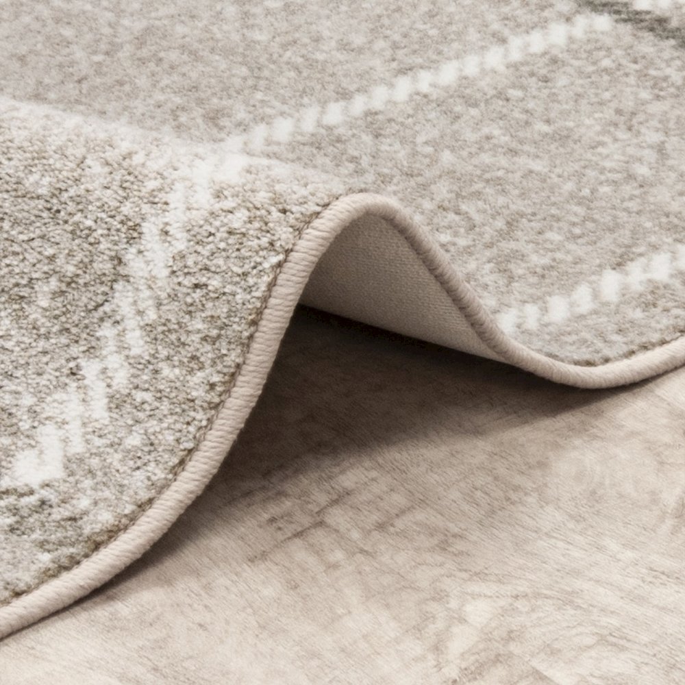 Impressions New Haven 5'4" x 7'8" Area Rug in Color Beige. Picture 2